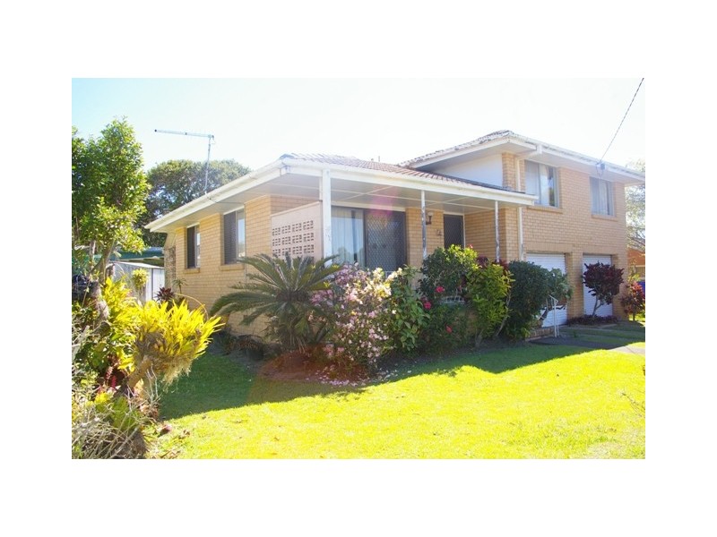 273 Victoria Avenue, Redcliffe QLD 4020