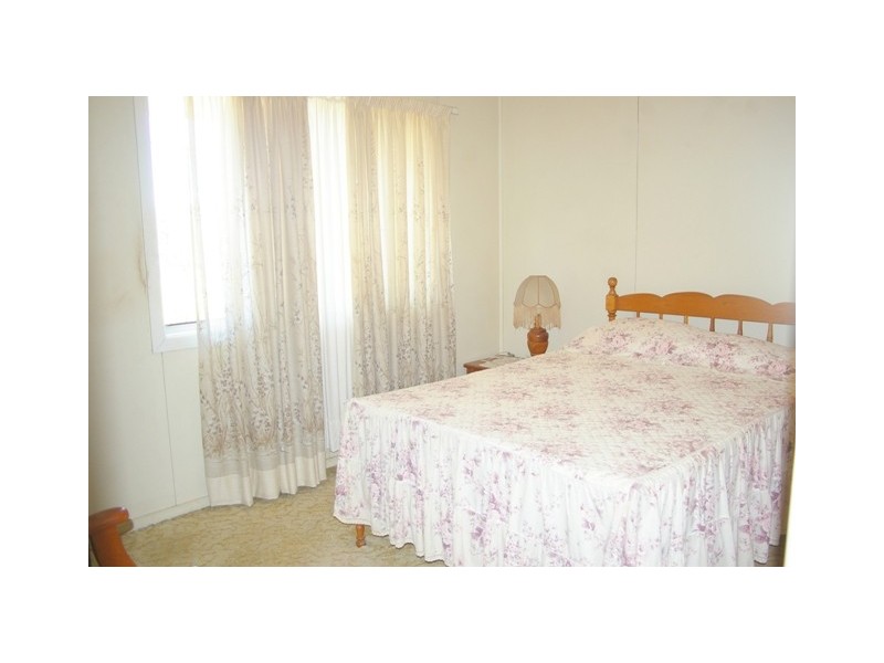 273 Victoria Avenue, Redcliffe QLD 4020