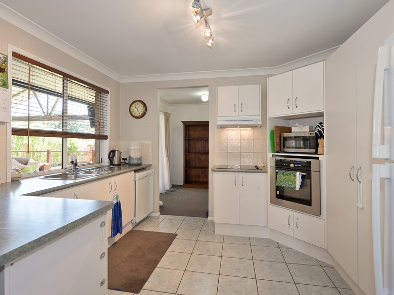 24 Agnes Court, Deception Bay QLD 4508