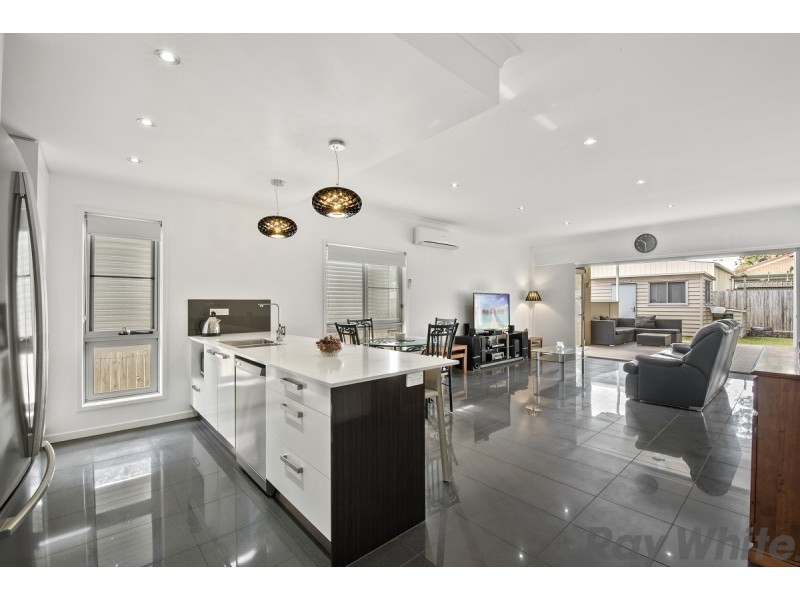156 Elizabeth Avenue, Clontarf QLD 4019