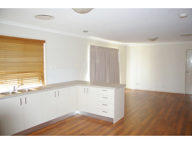 9-11 Krause Street, Deception Bay QLD 4508
