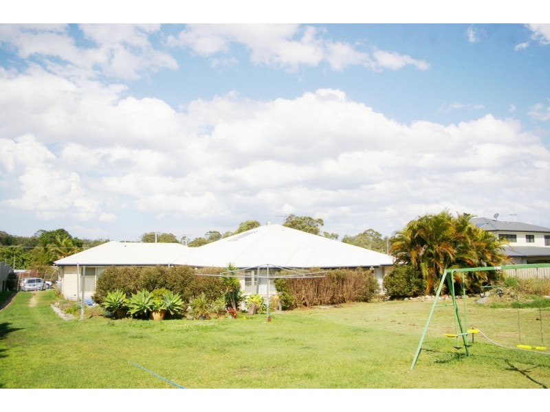 9-11 Krause Street, Deception Bay QLD 4508
