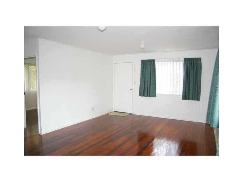 10 Kurrajong Street, Woodridge QLD 4114