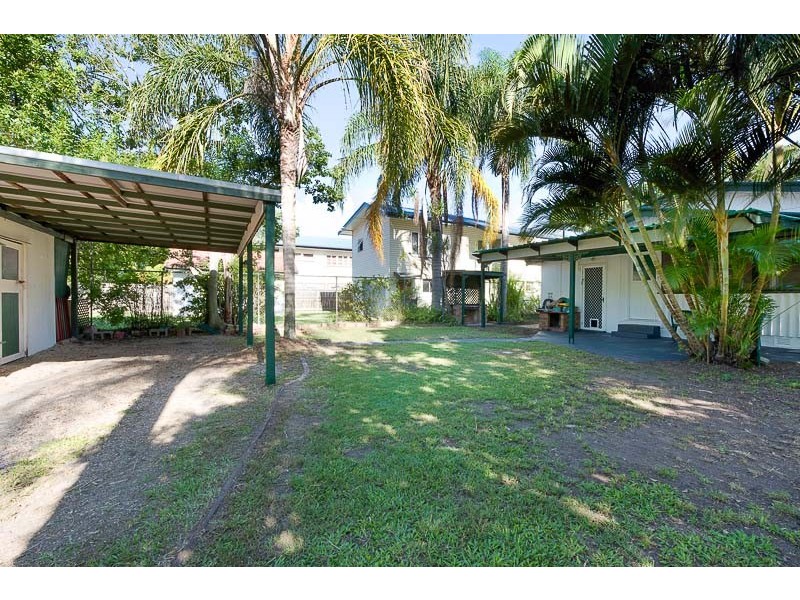 38 Gerald Avenue, Clontarf QLD 4019