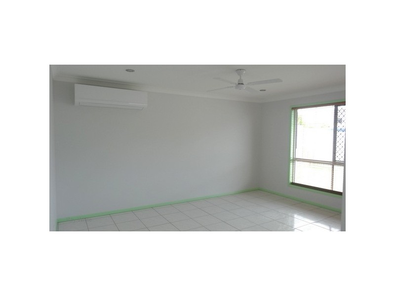 11 Otter Court, Rothwell QLD 4022