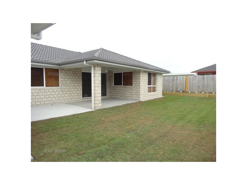 11 Otter Court, Rothwell QLD 4022