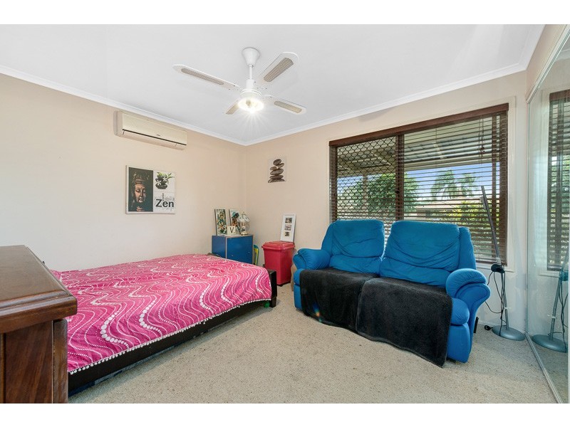 8 Delfino Court, Deception Bay QLD 4508