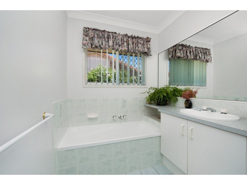 17 Antigua Cres, Deception Bay QLD 4508