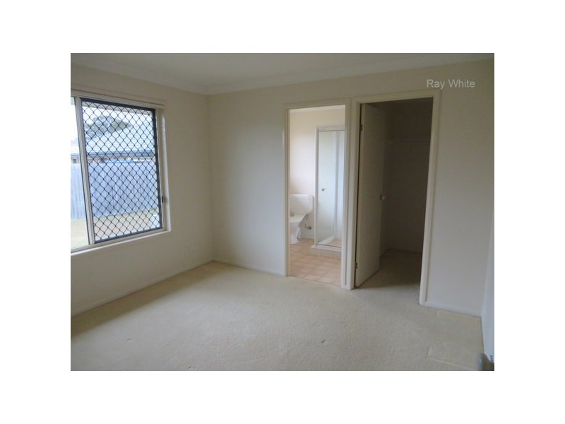 33 Kelliher Street, Rothwell QLD 4022