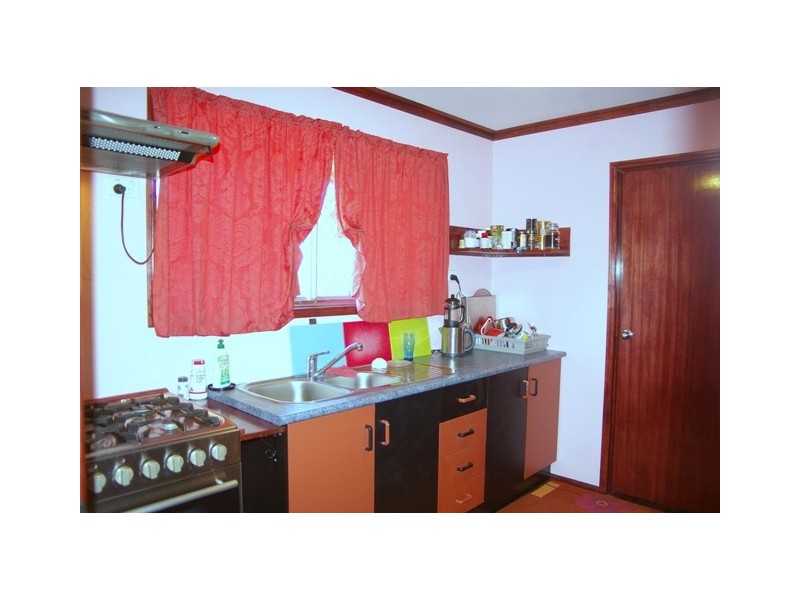 12 Lockyer Parade, Deception Bay QLD 4508