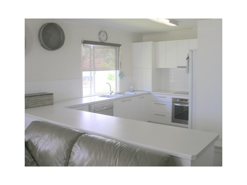 35 Captain Cook Parade, Deception Bay QLD 4508