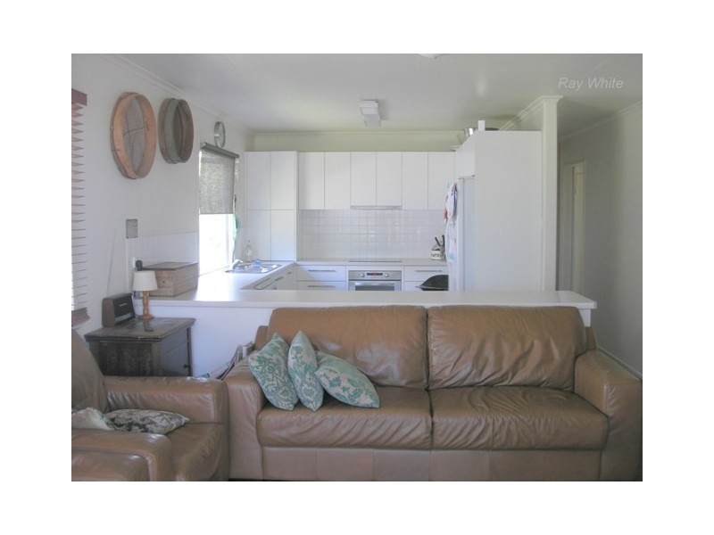 35 Captain Cook Parade, Deception Bay QLD 4508