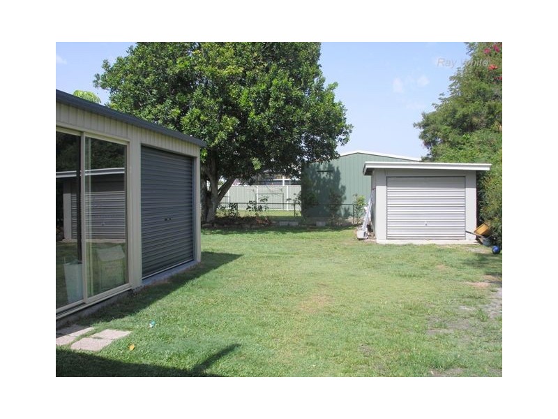 35 Captain Cook Parade, Deception Bay QLD 4508