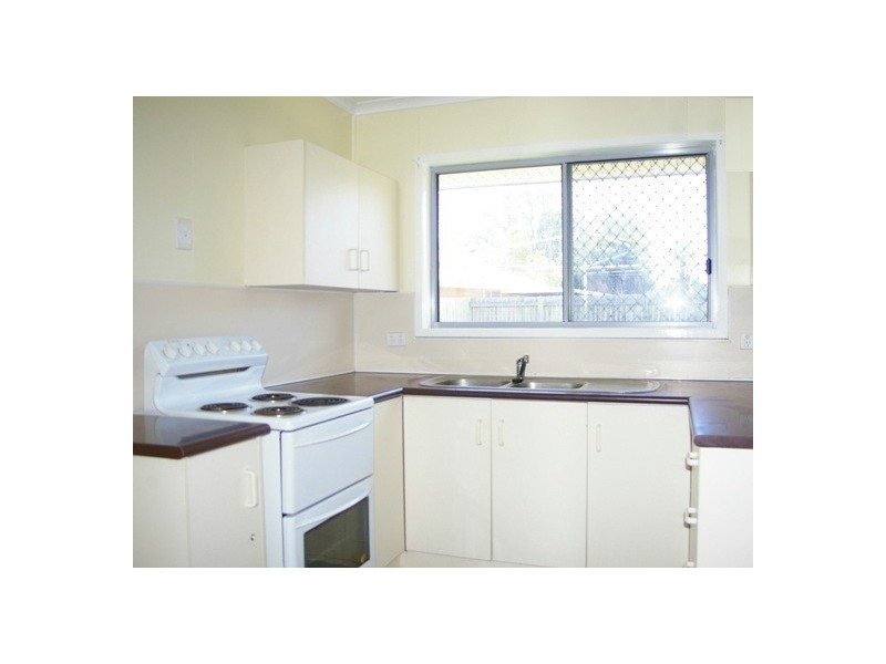 24 Moore Street, Deception Bay QLD 4508
