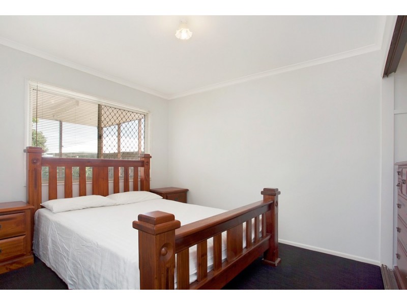 36 Dolphin Street, Deception Bay QLD 4508