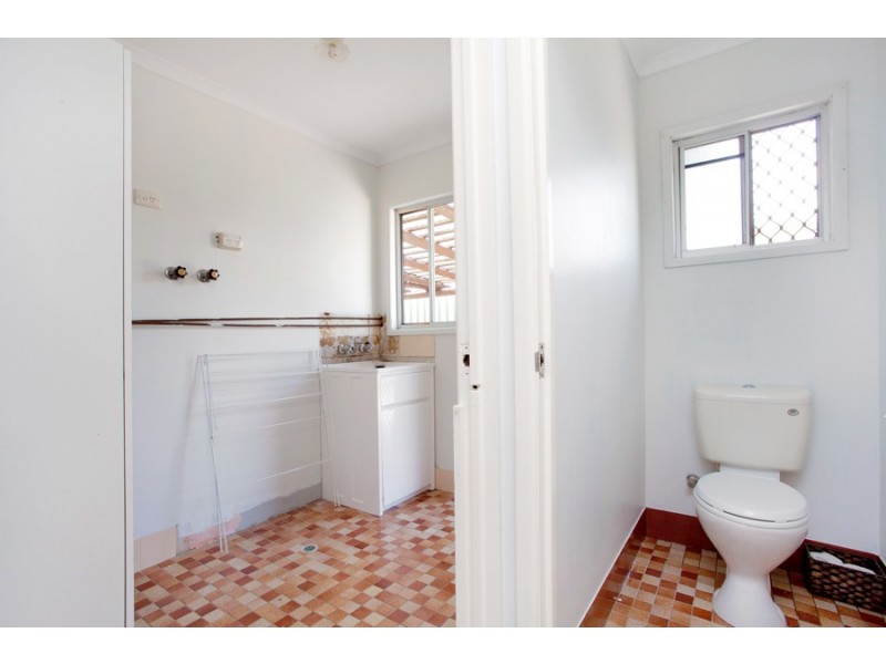 36 Dolphin Street, Deception Bay QLD 4508