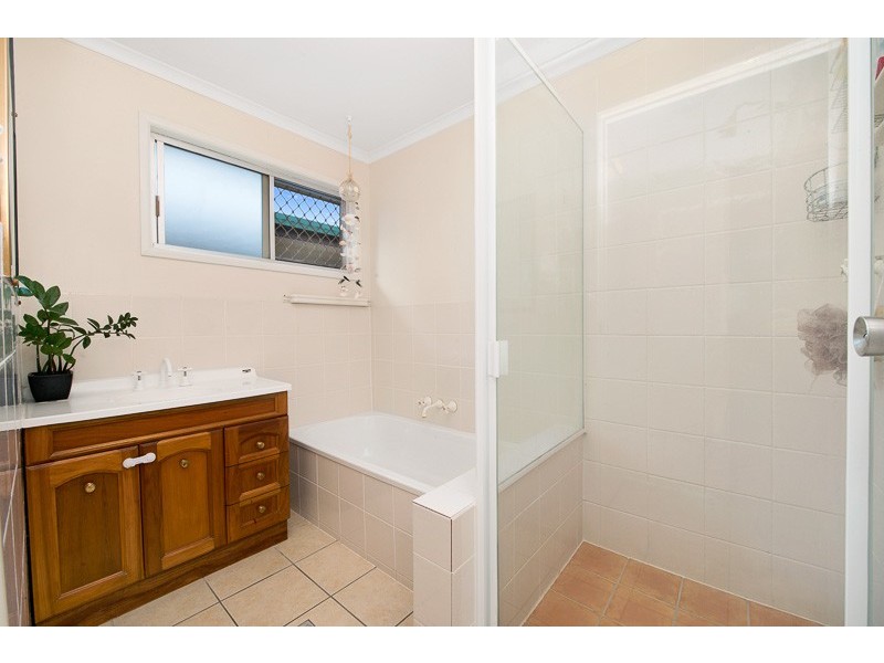 16 Porpoise Parade, Deception Bay QLD 4508