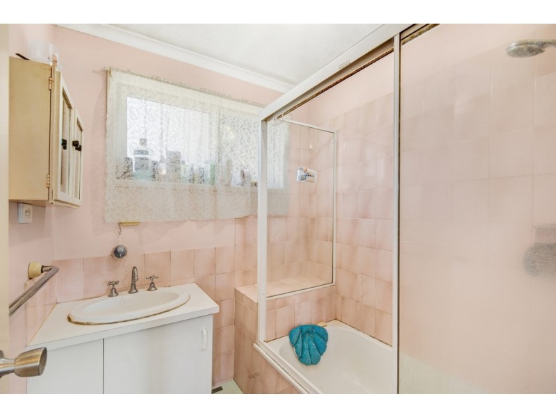 13 Kevin Street, Deception Bay QLD 4508