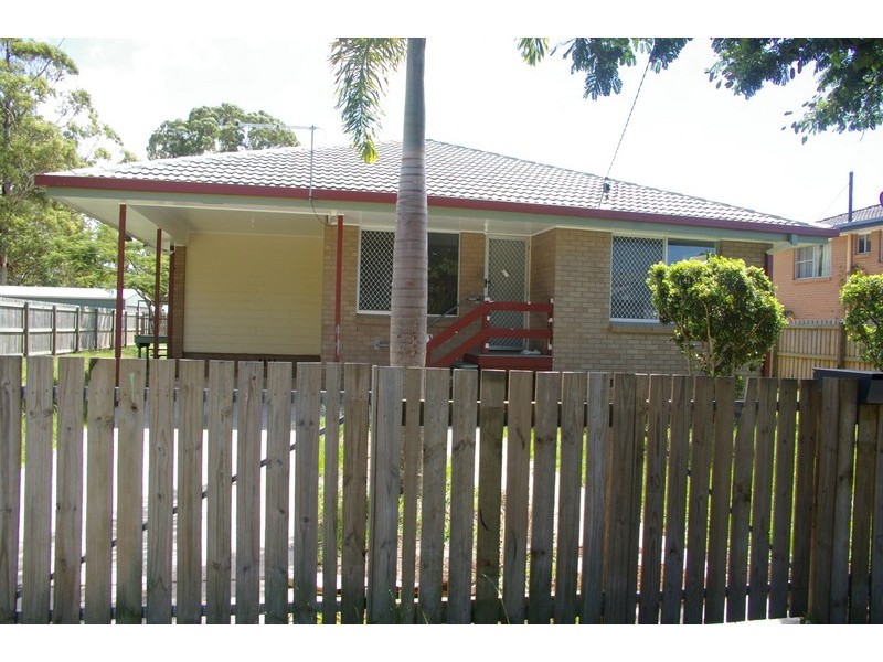 4 Cathcart Street, Deception Bay QLD 4508