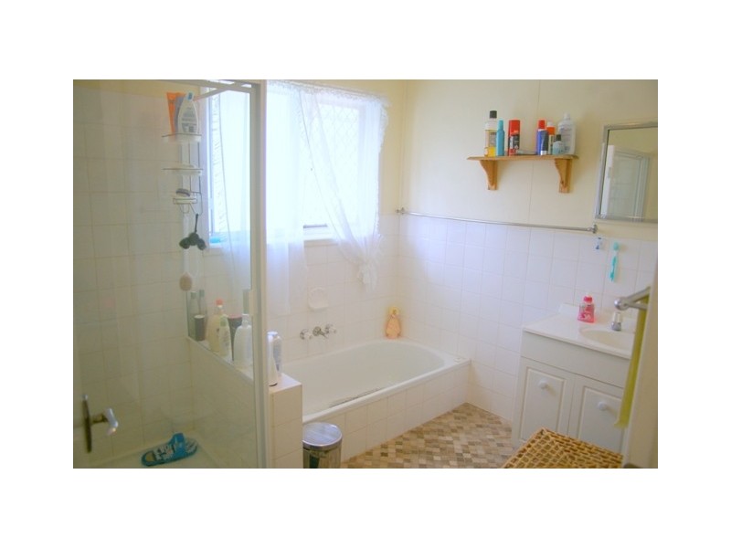 4 Boyanda Drive, Kallangur QLD 4503