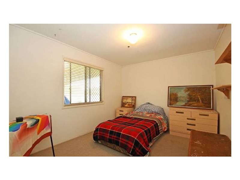 12 Finnegan Blvd, Deception Bay QLD 4508