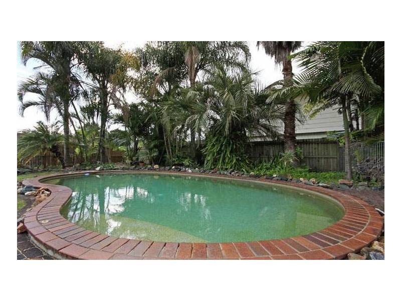 12 Finnegan Blvd, Deception Bay QLD 4508