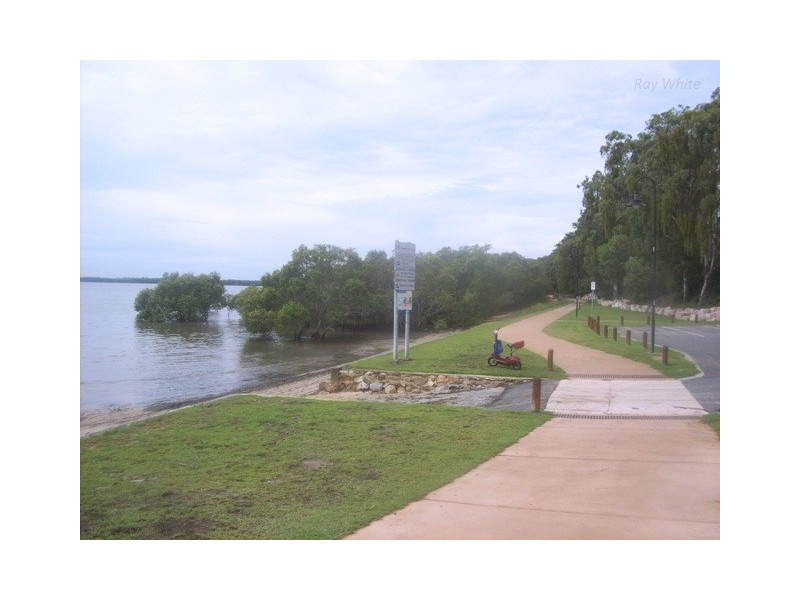 14 Bateman Street, Deception Bay QLD 4508