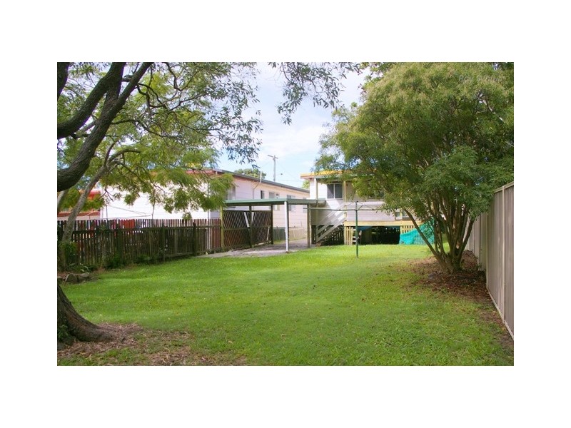 22 Porpoise Parade, Deception Bay QLD 4508