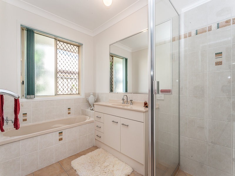 42 Tranquility Drive, Rothwell QLD 4022