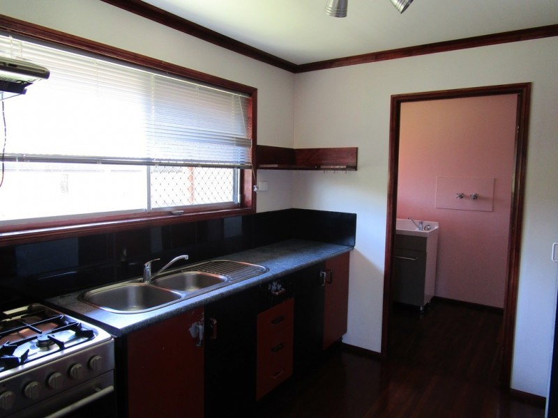 12 Lockyer Parade, Deception Bay QLD 4508