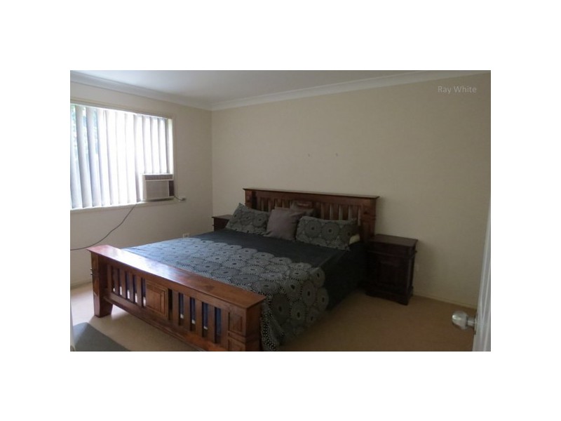 18 Woodland Street, Rothwell QLD 4022