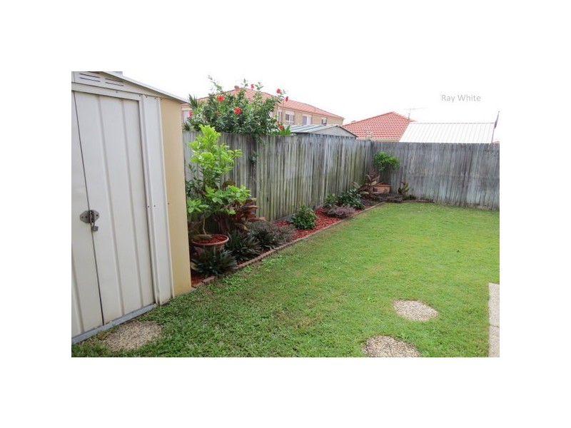 18 Woodland Street, Rothwell QLD 4022