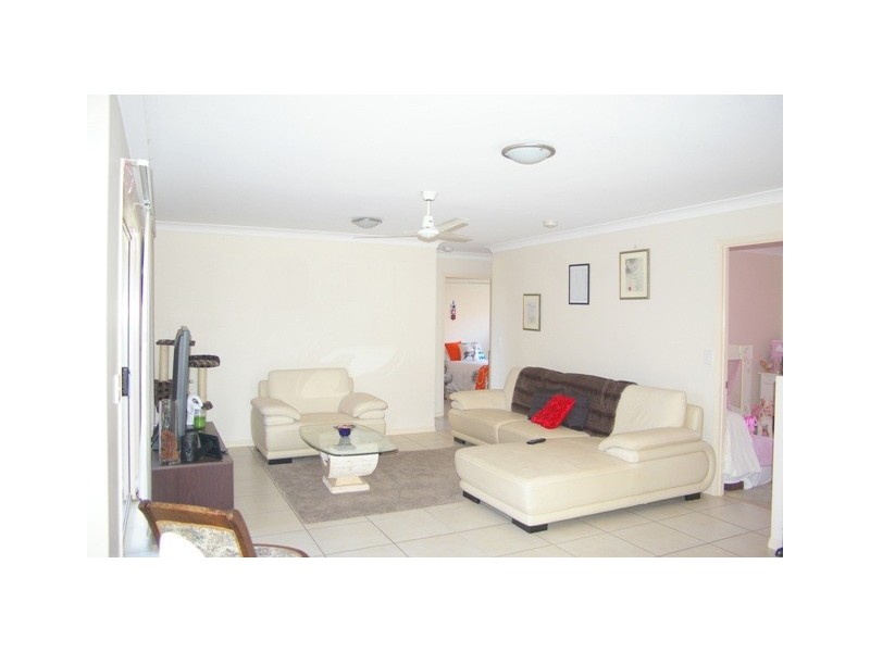 53 Higgs Street, Rothwell QLD 4022