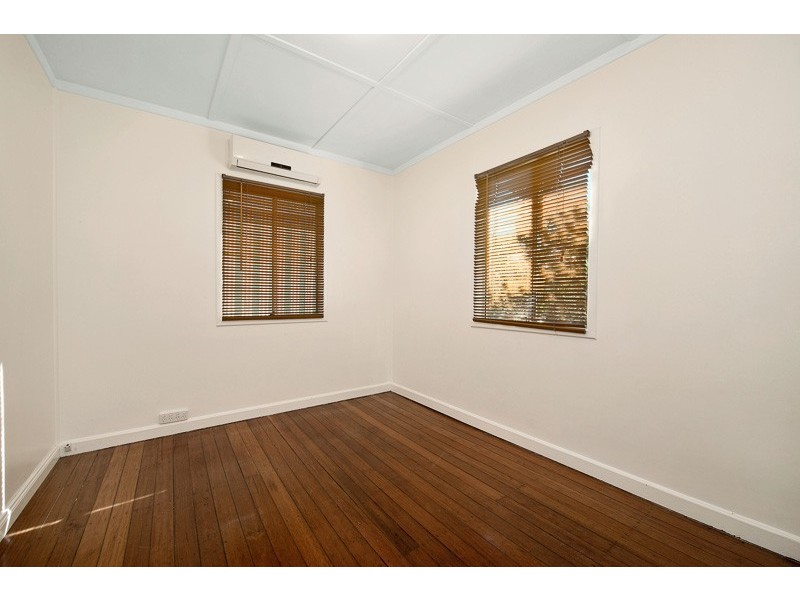 10 Magree Street, Kallangur QLD 4503