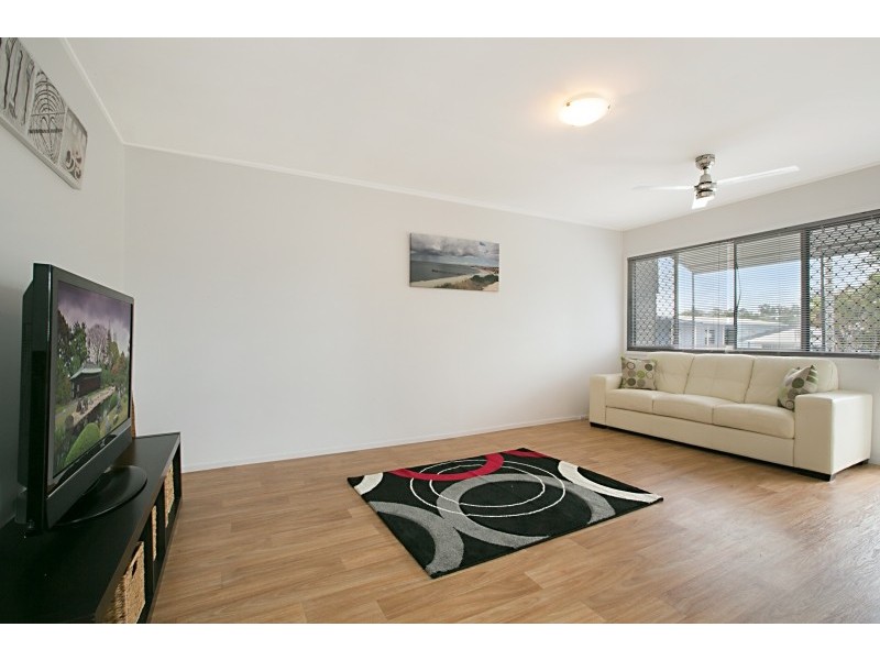 42 Windsor Place, Deception Bay QLD 4508