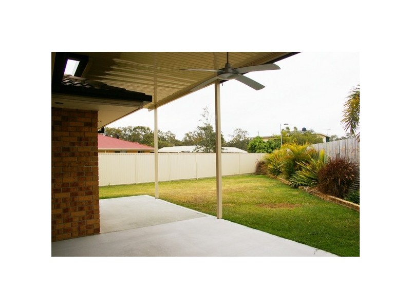 15 Greenshank Court, Deception Bay QLD 4508