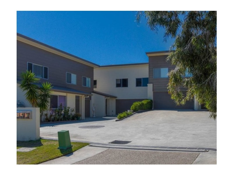 1/17 Lady Bowen Parade, Rothwell QLD 4022