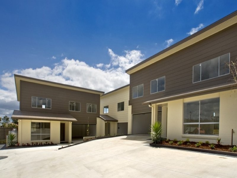 1/17 Lady Bowen Parade, Rothwell QLD 4022