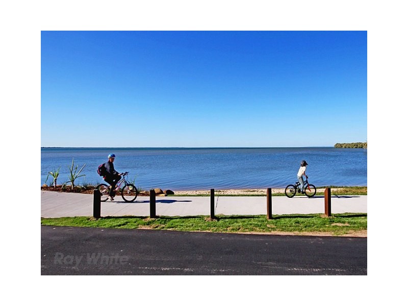 43 Lisa Street, Deception Bay QLD 4508