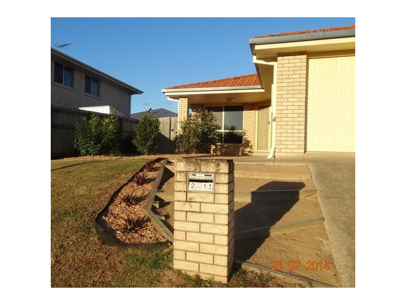 2/11 Lady Bowen Parade, Rothwell QLD 4022