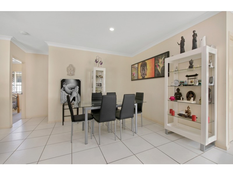 8 Varuna Court, Rothwell QLD 4022