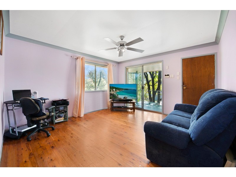 82 Thompson Street, Deception Bay QLD 4508