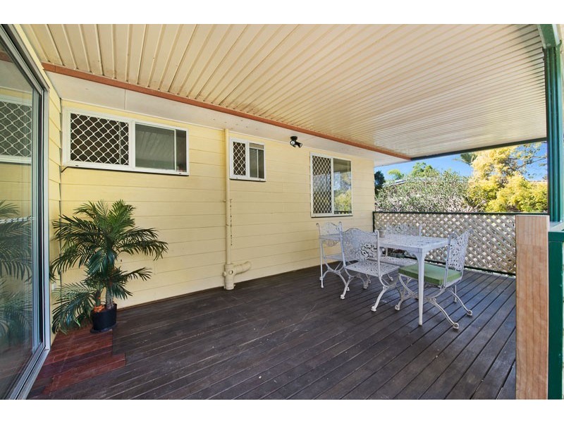 82 Thompson Street, Deception Bay QLD 4508