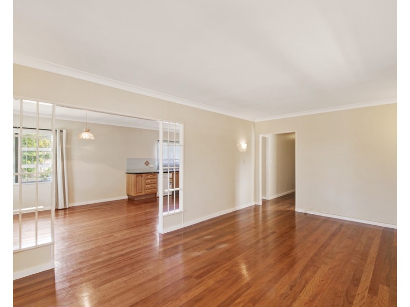 69 Captain Cook Parade, Deception Bay QLD 4508