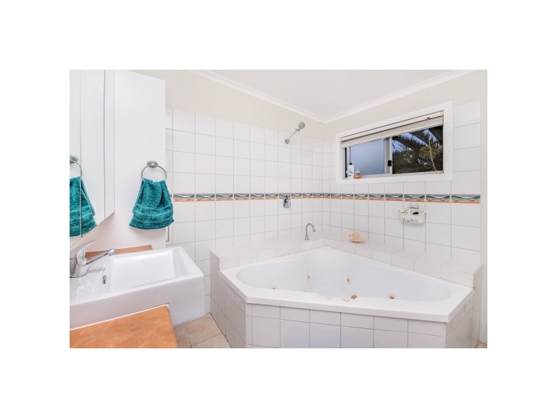 94 Cross Street, Deception Bay QLD 4508