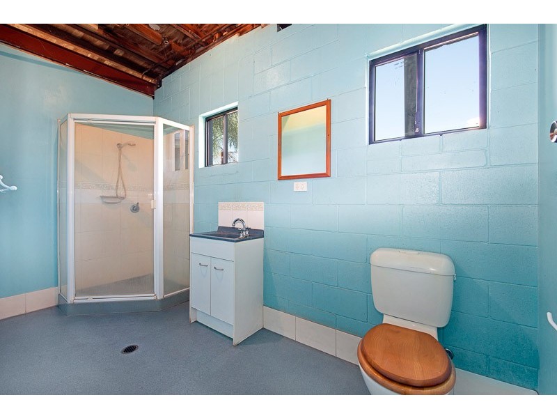 35 Robertson Avenue, Margate QLD 4019