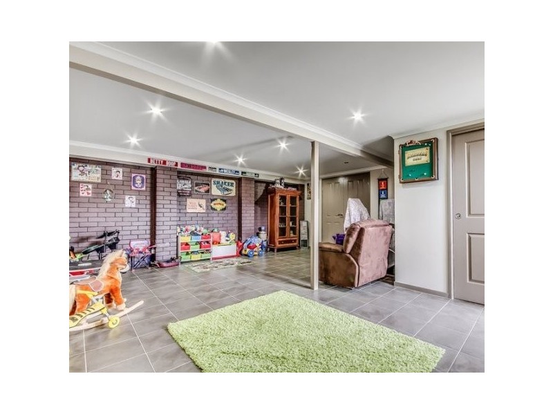 9 Warroo Drive, Deception Bay QLD 4508