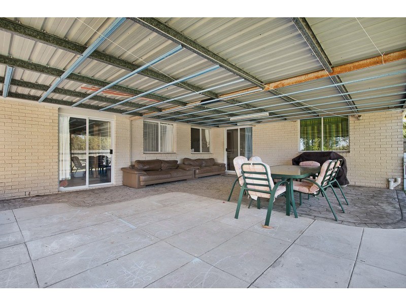 11 Nancy Court, Deception Bay QLD 4508