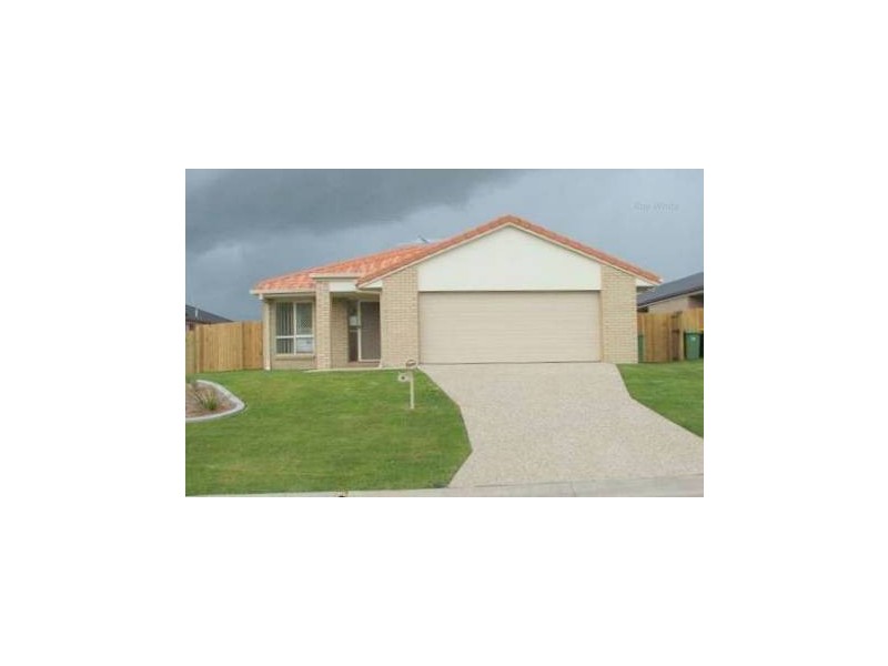 8 Varuna Court, Rothwell QLD 4022