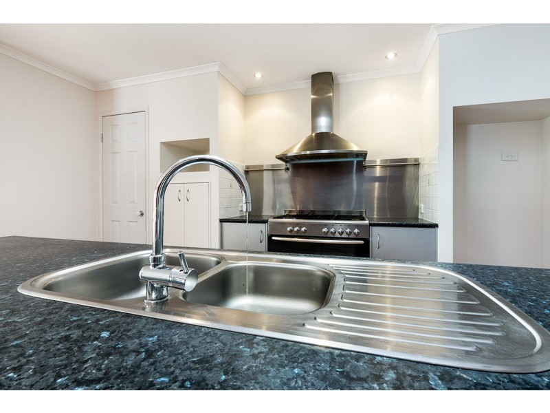 11 Hughendon Court, Deception Bay QLD 4508